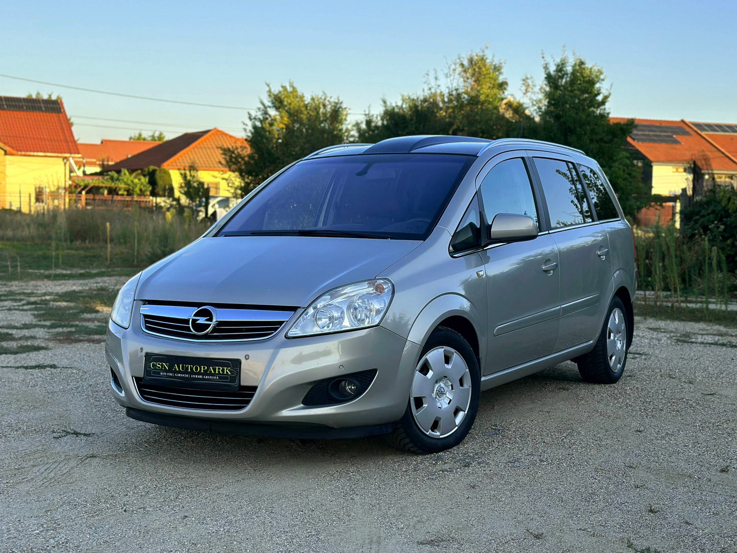 Opel Zafira 1.7 CDTI • 2011 • 7 LOCURI • Diesel • 110 CP • Euro 5 • Rate fixe • Garanție • Livrare Gratuită