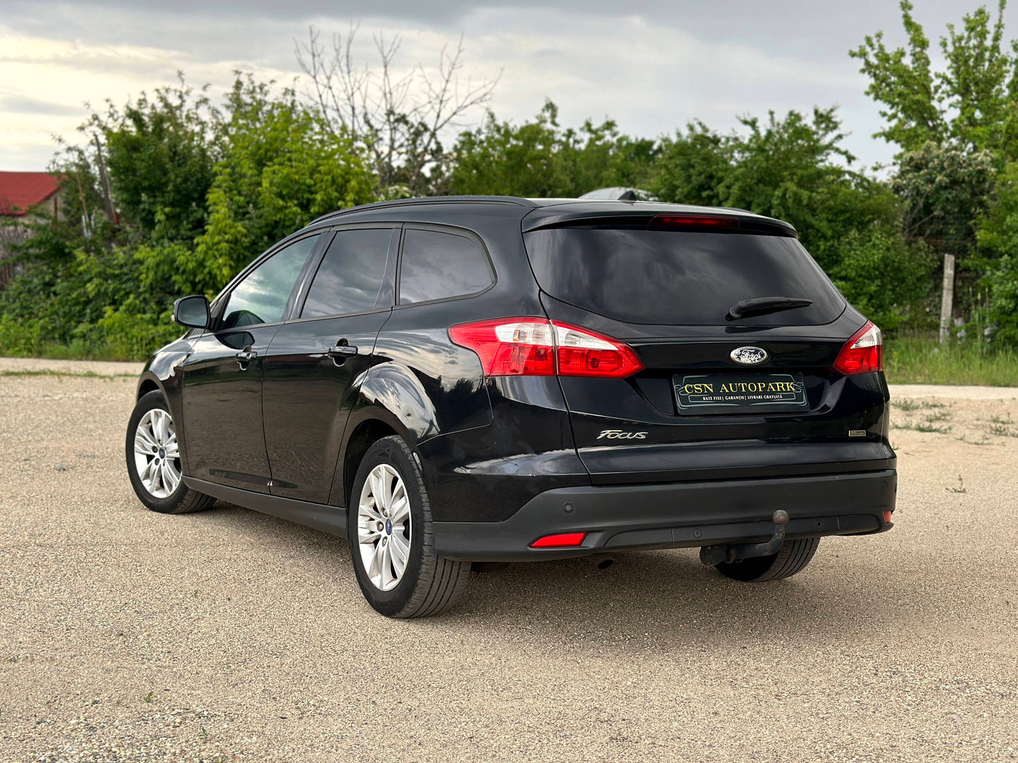 Ford Focus 1.6 TDCI 115 CP | AN 2012 EURO 5 | Climă | Senzori parcare | Încălzire în scaune | CASH sau RATE | Garantie | Livrare