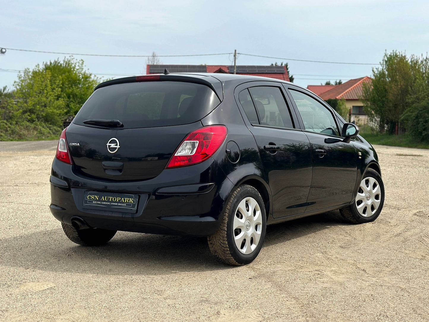 Opel Corsa D 1.4i 87 CP | AN 2011 EURO 5 | CLIMĂ | Senzori Parcare | CASH sau RATE | Garantie | Livrare