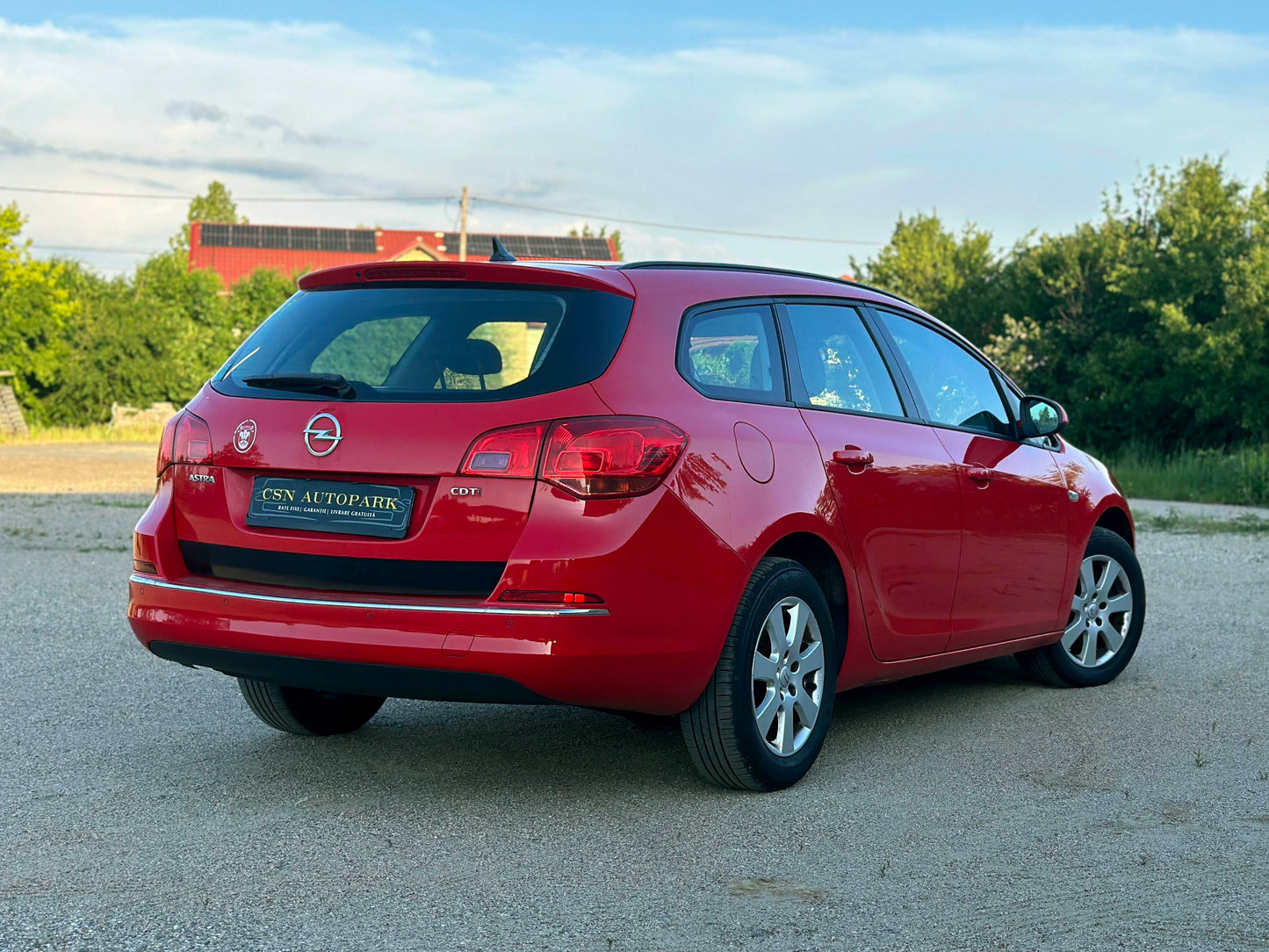 Opel Astra J 1.7 CDTI 110 CP | AN 2013 EURO 5 | Facelift | NAVIGAȚIE | Climă | Senzori parcare | Pilot automat | CASH sau RATE | Garantie | Livrare