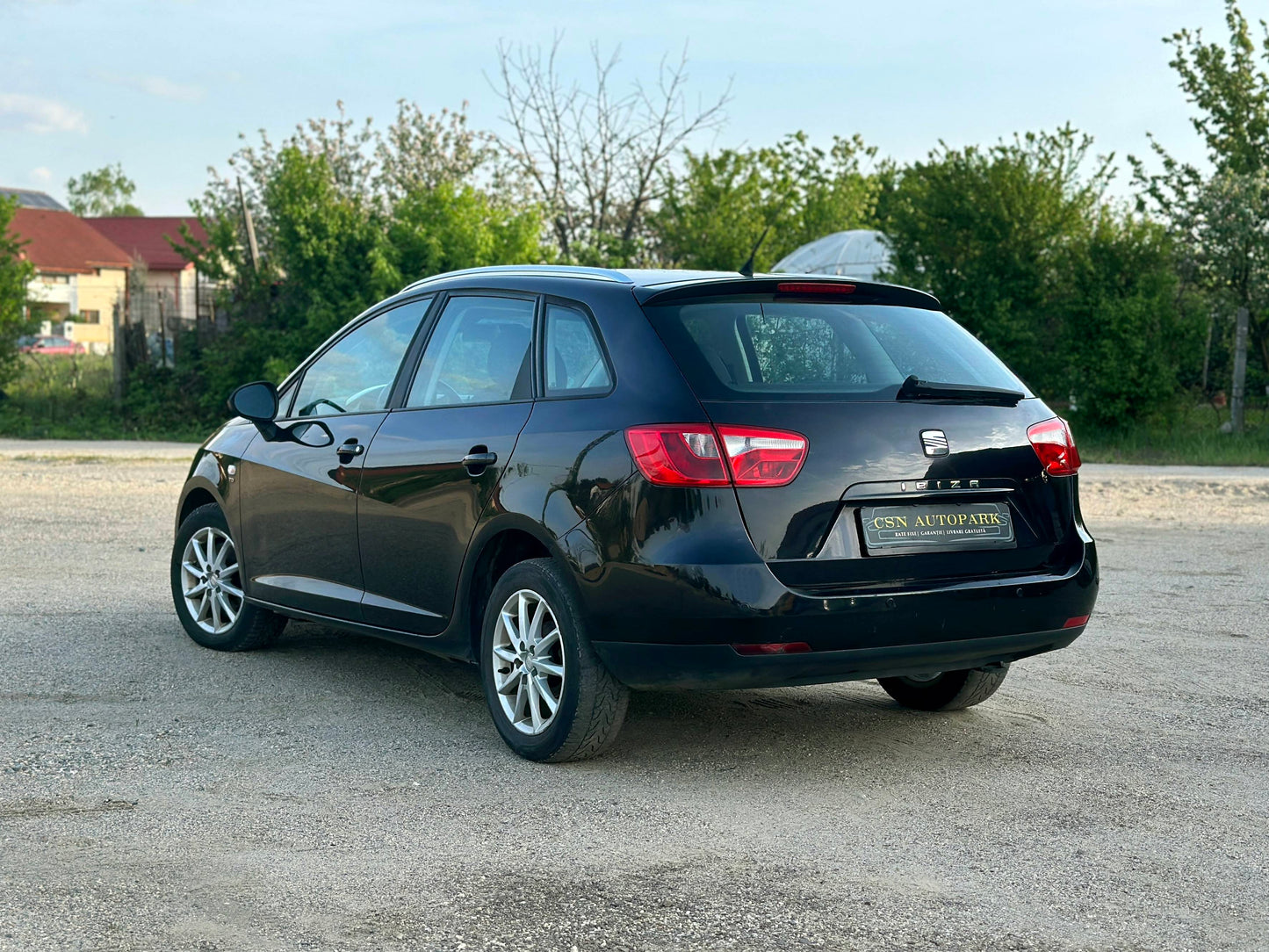 Seat Ibiza 1.6 TDI 105 CP | AN 2010 EURO 5 | Climatronic | Pilot | Senzori Parcare | RATE | Garantie | Livrare