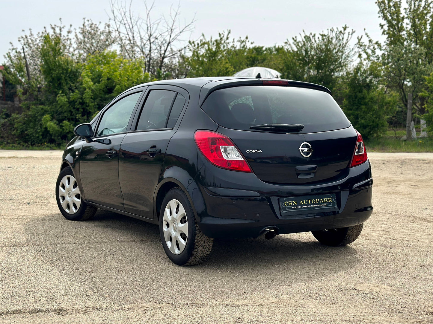 Opel Corsa D 1.4i 87 CP | AN 2011 EURO 5 | CLIMĂ | Senzori Parcare | CASH sau RATE | Garantie | Livrare