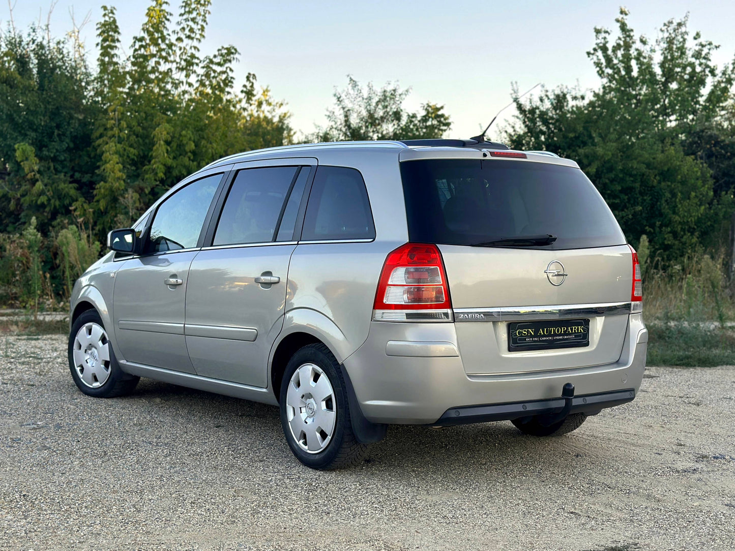Opel Zafira 1.7 CDTI • 2011 • 7 LOCURI • Diesel • 110 CP • Euro 5 • Rate fixe • Garanție • Livrare Gratuită