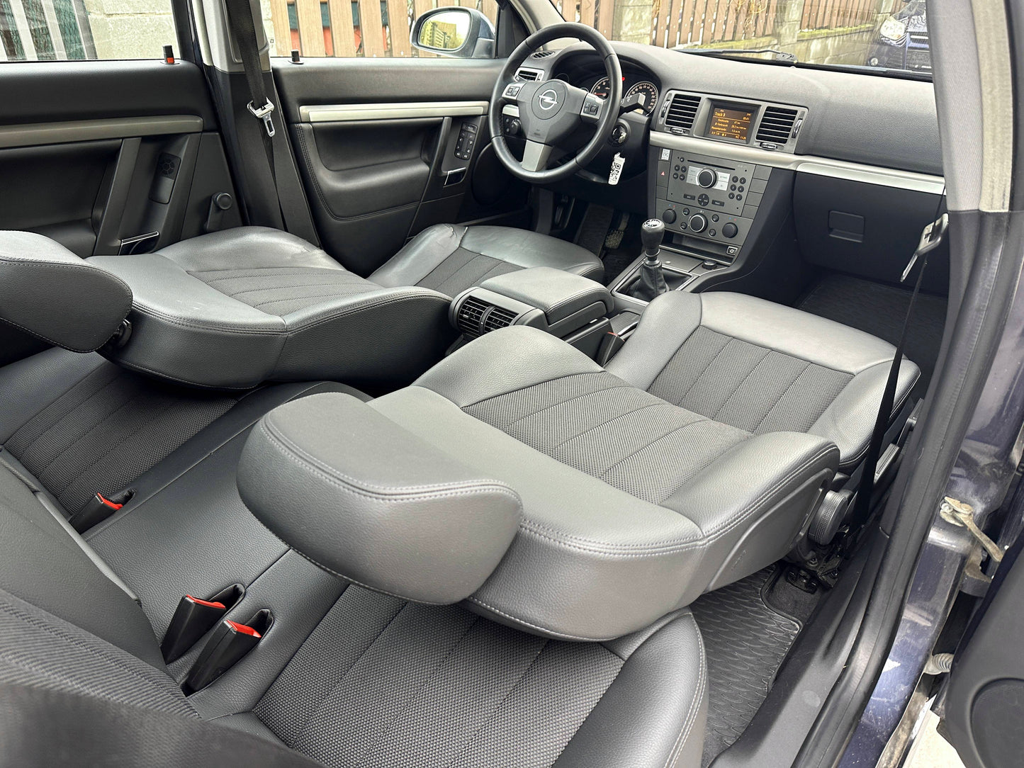 Opel Vectra C 1.8i 140 CP | 2008 EURO 4 | CLIMĂ | Piele | Pilot Automat | CASH sau RATE | Garantie | Livrare