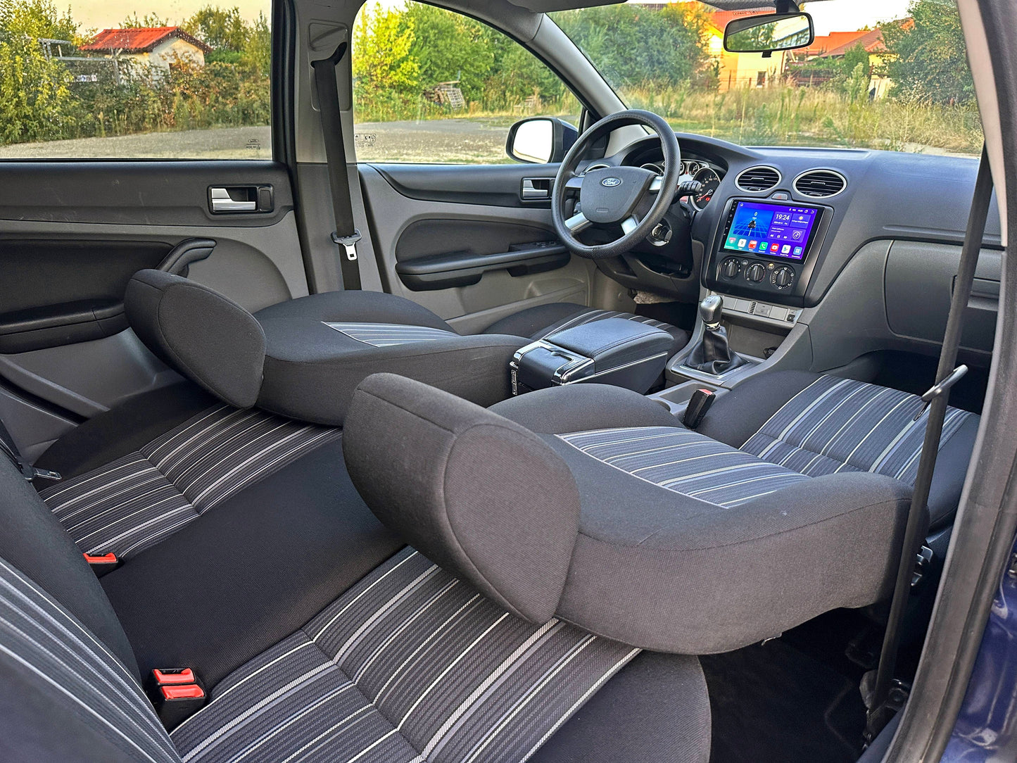 Ford Focus 1.6 TDCI • 2011 • Diesel • 110 CP • Euro 5 • Rate fixe • Garanție • Livrare Gratuită