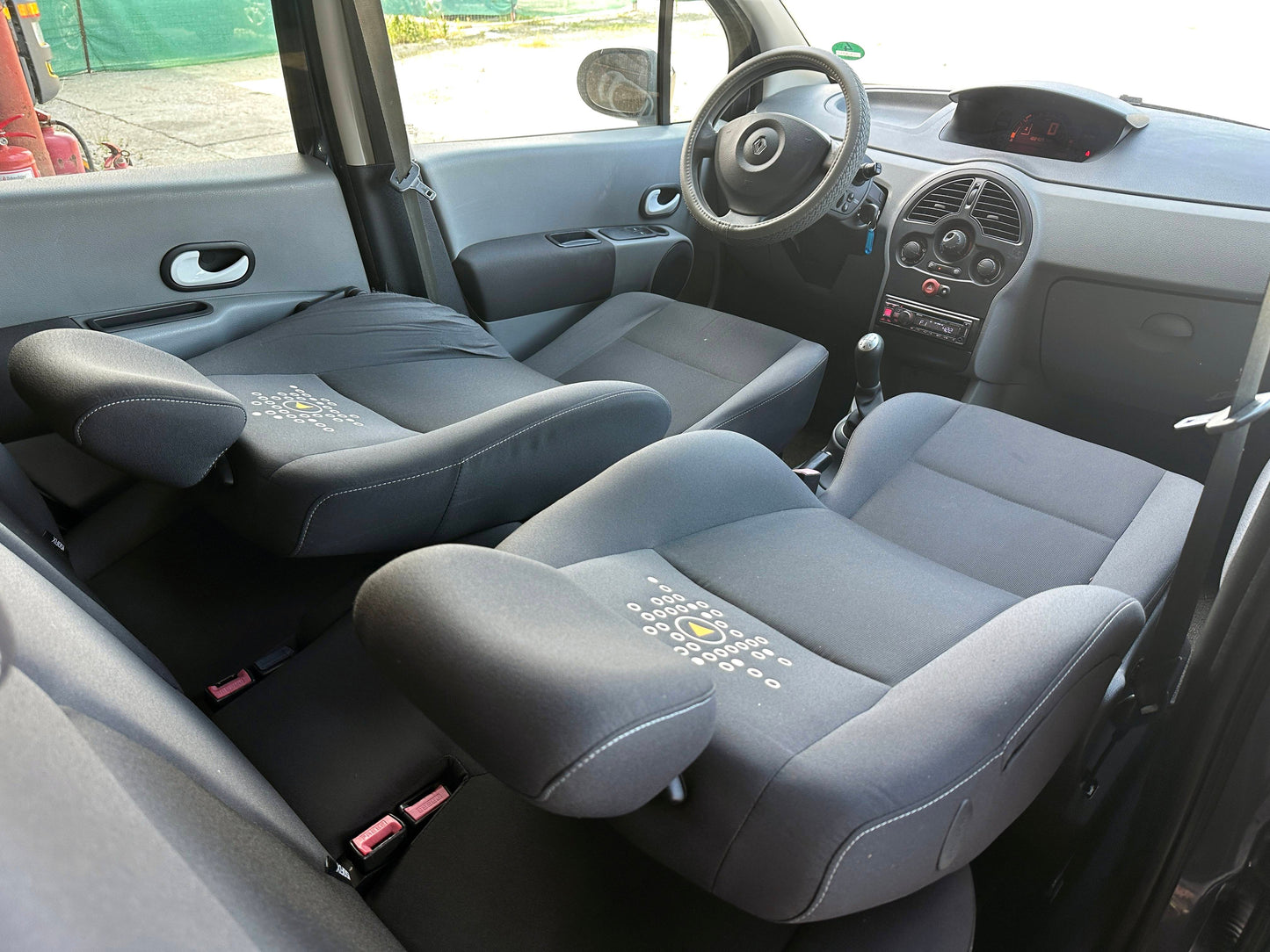 Renault Modus 1.2 Night&Day • 2012 • Benzină • 75 CP • Euro 5