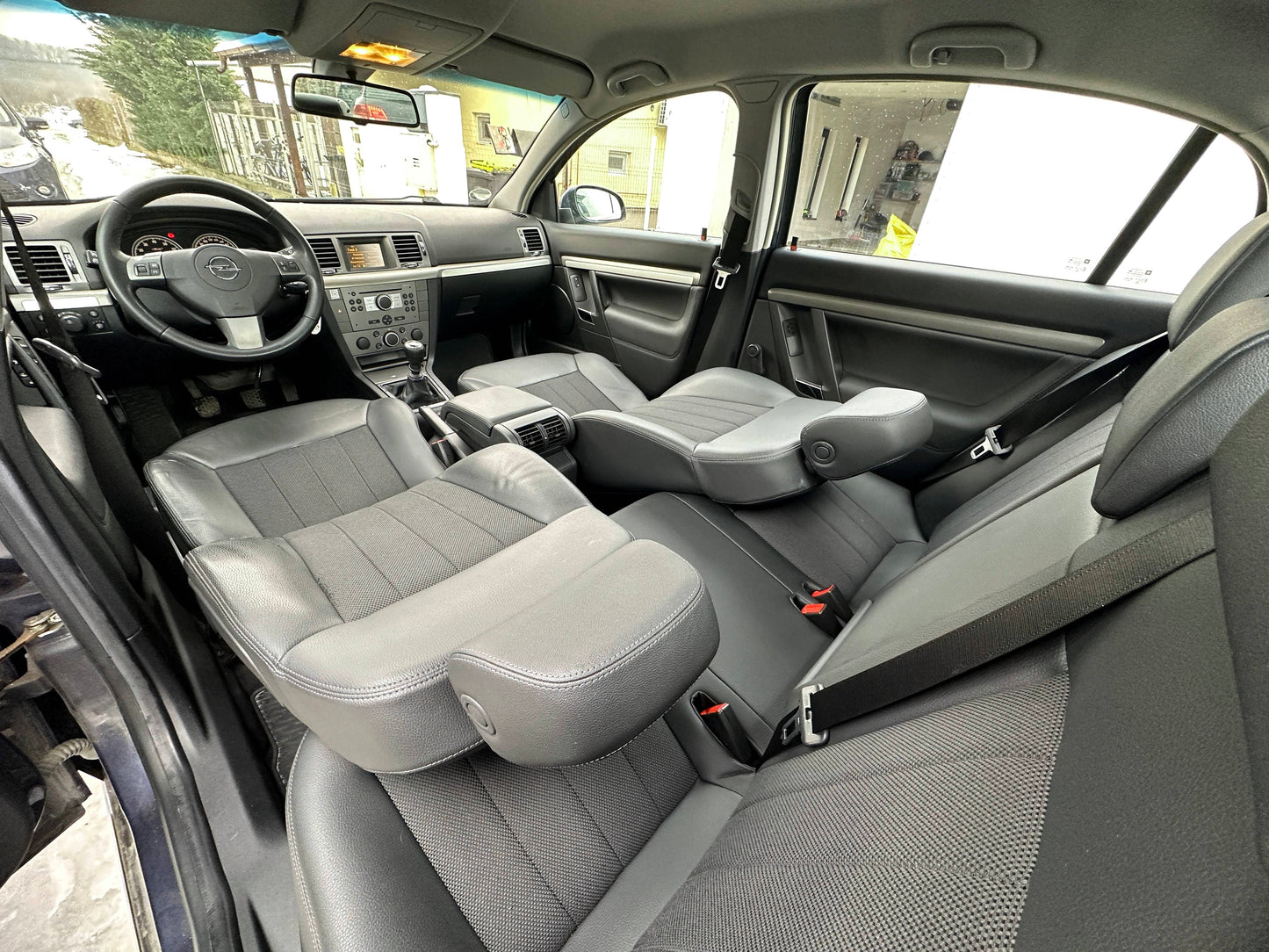 Opel Vectra C 1.8i 140 CP | 2008 EURO 4 | CLIMĂ | Piele | Pilot Automat | CASH sau RATE | Garantie | Livrare