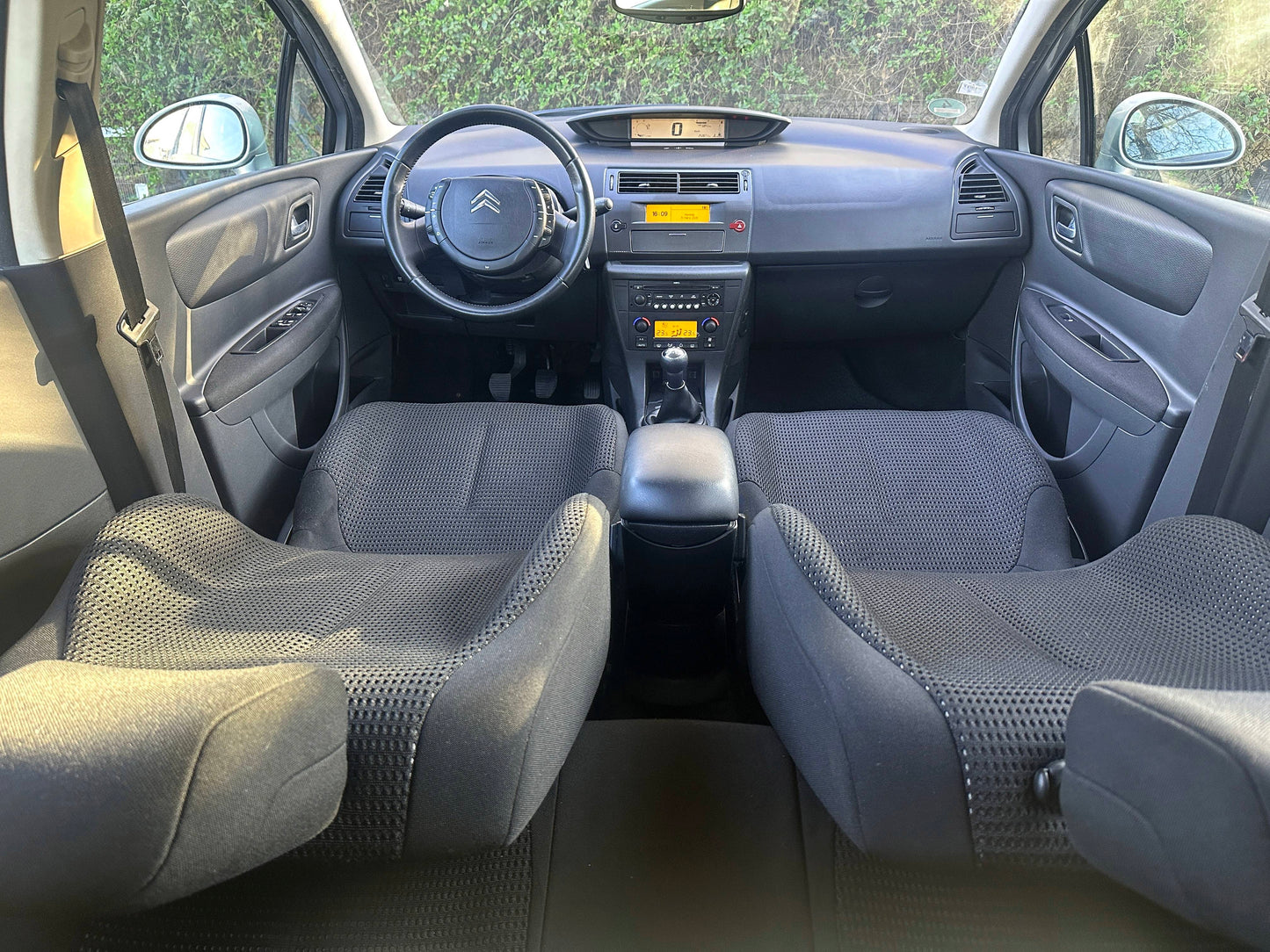 Citroen C4 1.6D 110 CP | 2009 EURO 4 | RATE | Garantie | Livrare GRATUITĂ