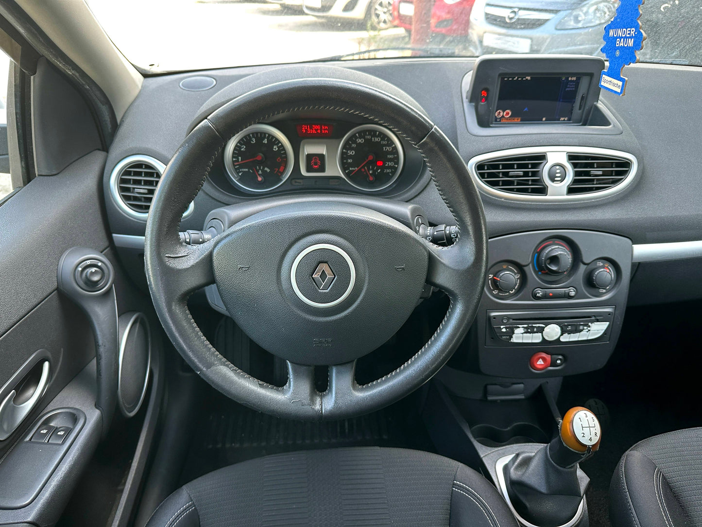 Renault Clio 1.2i | 2009 EURO 4 | CASH sau RATE FIXE | Livrare GRATUITĂ