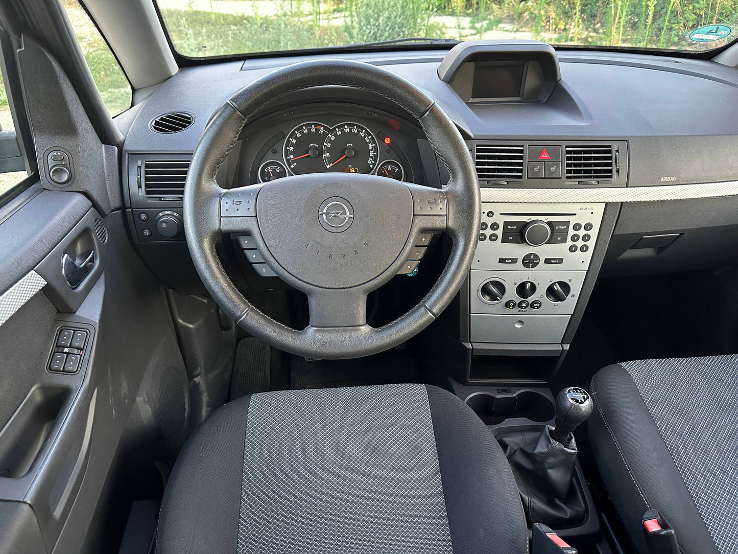 Opel Meriva A 1.6i • 2009 • Benzină • 105 CP • Euro 4 • Rate fixe • Garanție • Livrare Gratuită