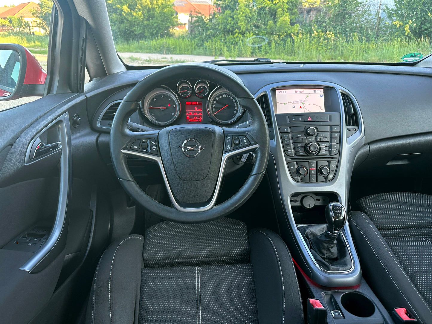 Opel Astra J 1.7 CDTI 110 CP | AN 2013 EURO 5 | Facelift | NAVIGAȚIE | Climă | Senzori parcare | Pilot automat | CASH sau RATE | Garantie | Livrare
